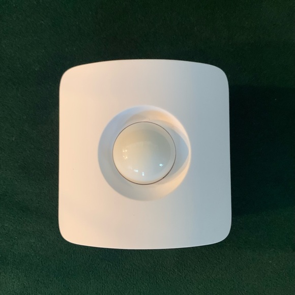 SimpliSafe Custom Home Security System - Picture 5 of 11